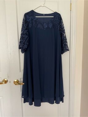 Elegant Navy Blue Lace Dress - 2XL - NWOT